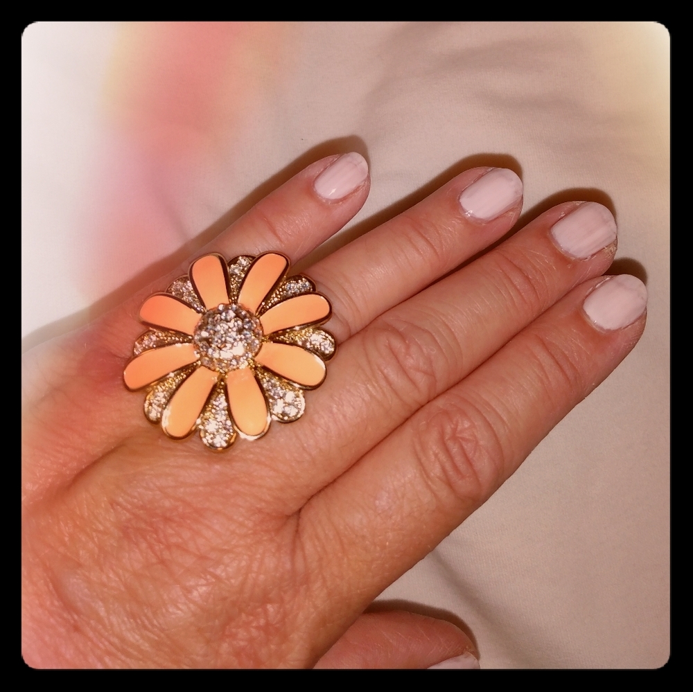Floral enamel crystal gold tone ring